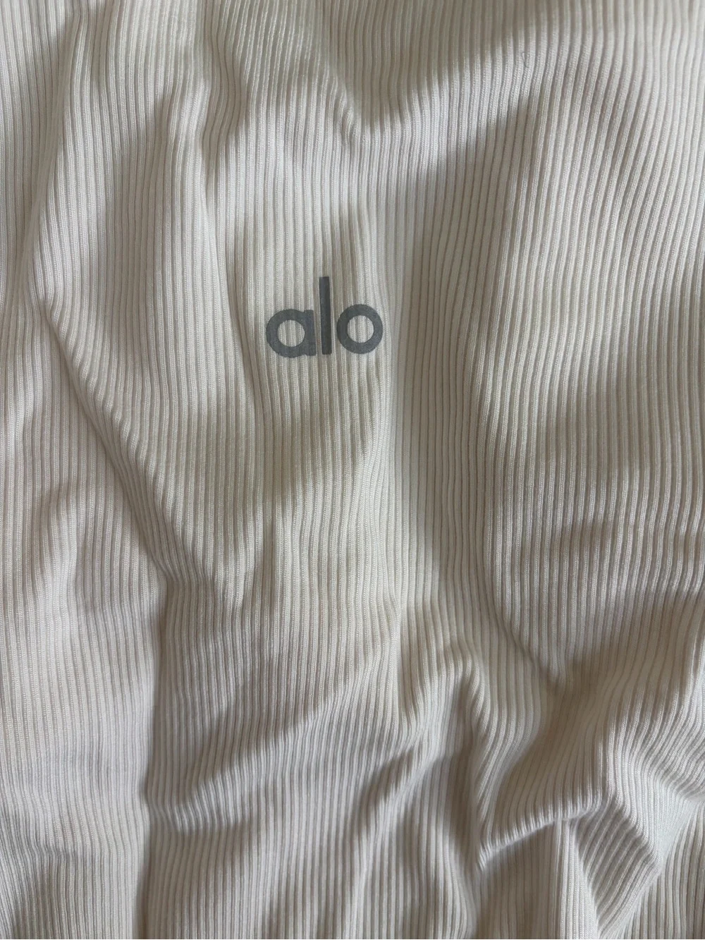 ALO Yoga nwt alo